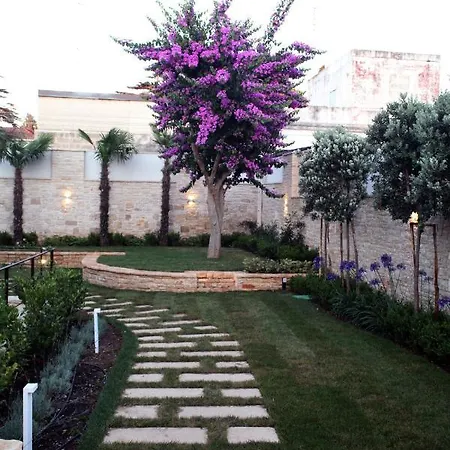 Bed & Breakfast Pina 4*