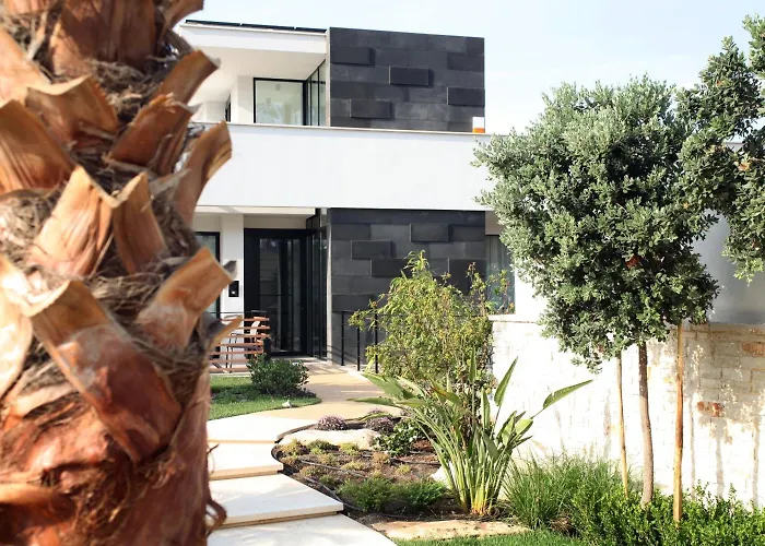 Pina Oda ve Kahvaltı