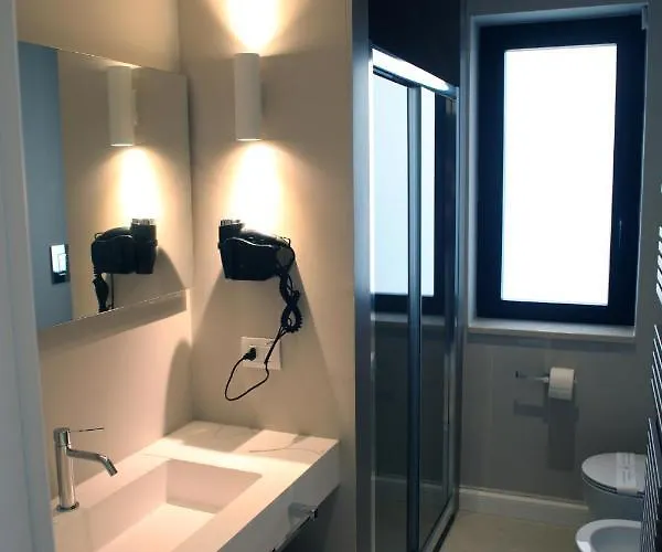 Pina Oda ve Kahvaltı